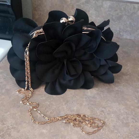 JustFab Handbags - Just fab flower clutch/crossbody